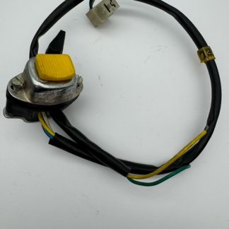 Interruptor de luces boton amarillo y mando largo marca SEL original Bultaco Sherpa,Alpina,Frontera,Matador